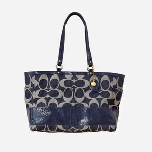 Coach Signature Denim Bag Tote Navy & Tan,Denim jacquard style with patent Leath